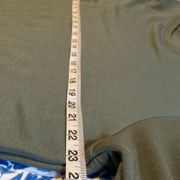 Orvis Lady’s Pullover - Picture 8 of 11